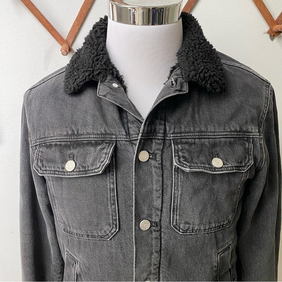 Sherpa Lined Denim Trucker Jacket - Picture 2 of 13